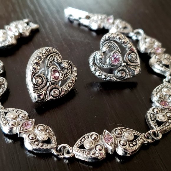 AVON Egyptian Revival Victorian Niello Pink Rhinestone Heart Bracelet & Earrings - Picture 6 of 6